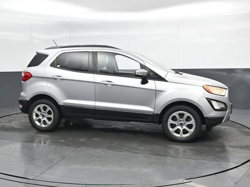 Used 2018 Ford EcoSport SE w/ SE Cold Weather Package image 4