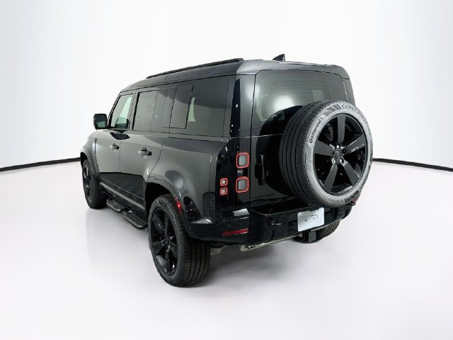 New 2026 Land Rover Defender 110 X-Dynamic SE AWD/4WD image 7
