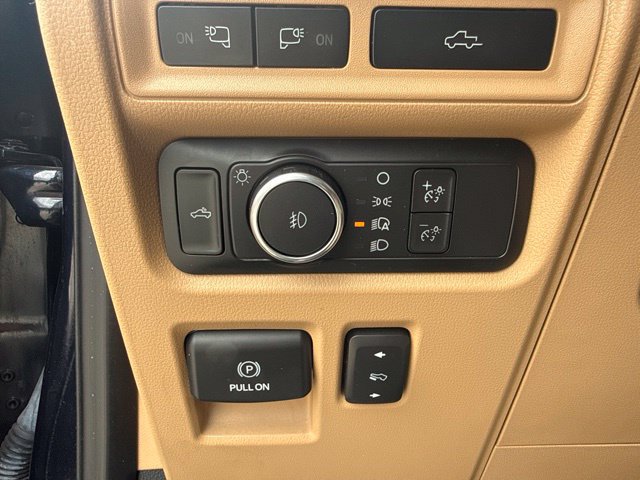 Used 2022 Ford F150 Lariat AWD/4WD image 32
