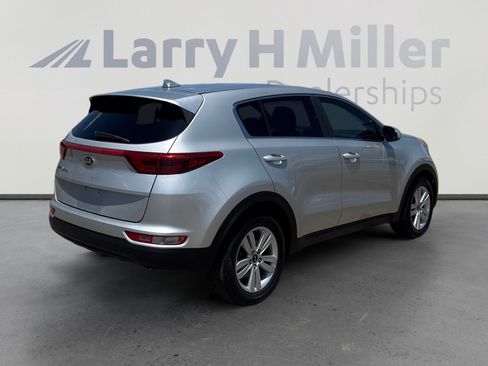 Used 2018 Kia Sportage LX FWD image 5