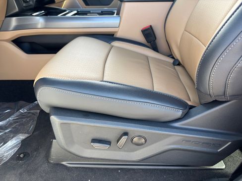 New 2026 Ford F350 Lariat w/ Lariat Ultimate Package image 13