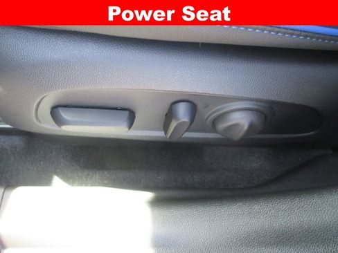 Used 2024 Buick Envista Sport Touring w/ Convenience I Package FWD image 21