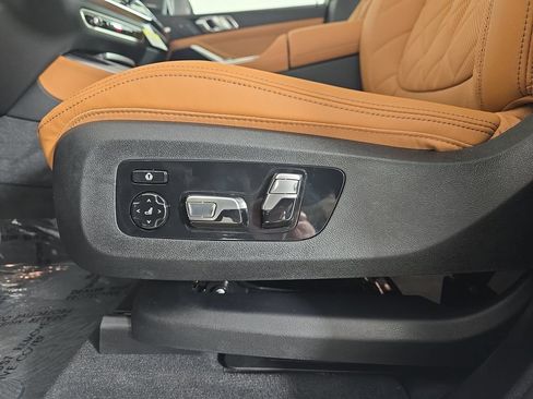 New 2026 BMW X5 xDrive40i w/ M Sport Package AWD/4WD image 29