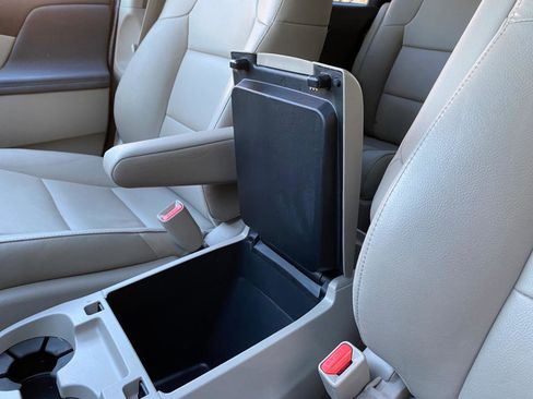 Used 2014 Honda Odyssey EX-L image 43