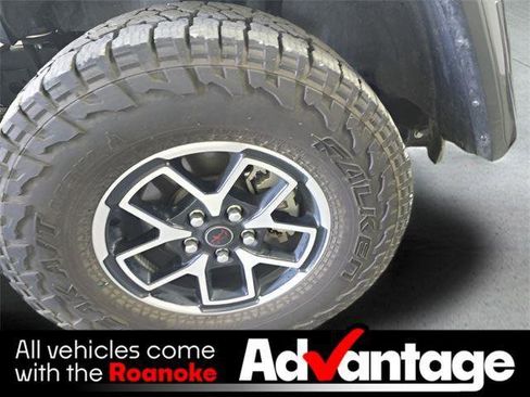 Used 2024 Jeep Gladiator Rubicon image 34