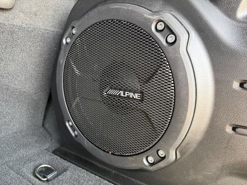 Used 2022 Jeep Wrangler Unlimited Sahara AWD/4WD image 36