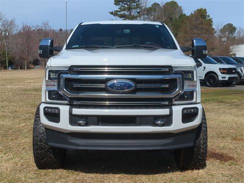 Used 2022 Ford F350 Platinum w/ FX4 Off-Road Package image 16