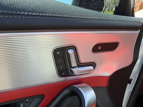 Used 2023 Mercedes-Benz CLA 250 CLA 250 image 10