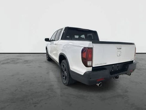 Used 2023 Honda Ridgeline Black Edition image 2