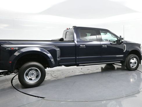 Used 2022 Ford F350 Platinum image 8