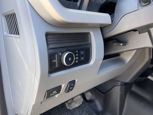 Used 2024 Ford F350 XLT AWD/4WD image 13