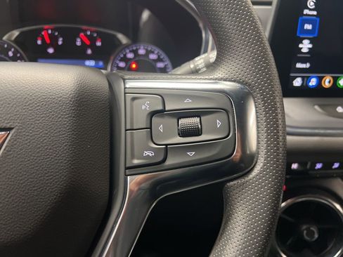 Certified 2025 Chevrolet Blazer LT w/ Midnight/Sport Edition image 15