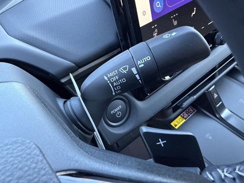 Used 2026 Toyota bZ XLE Plus image 30