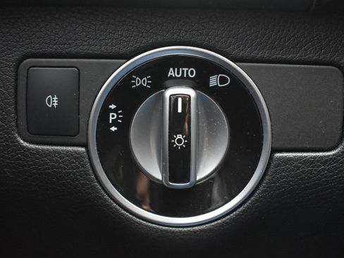 Used 2015 Mercedes-Benz ML 350 4MATIC image 18