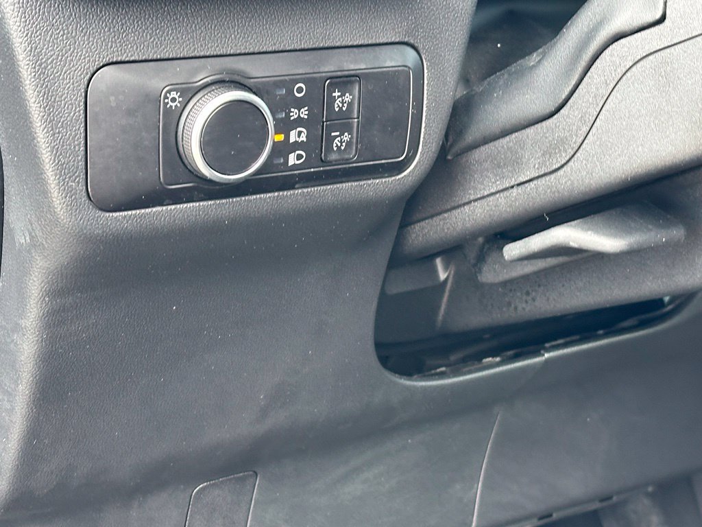 Used 2025 Ford Escape ST-Line AWD/4WD image 28