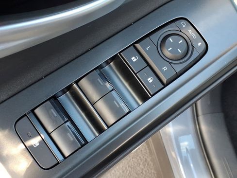 New 2026 Subaru Solterra AWD/4WD image 21