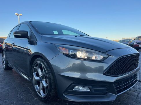 Used 2017 Ford Focus ST w/ Equipment Group 402A image 1