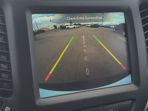 Used 2023 Jeep Cherokee Altitude Lux image 19