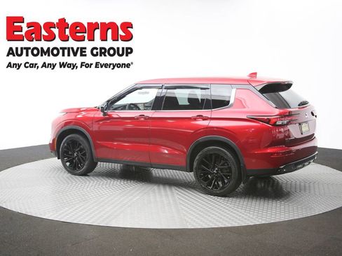 Used 2022 Mitsubishi Outlander SE FWD image 63