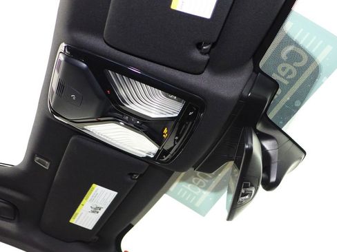 Certified 2023 BMW 540i w/ M Sport Package image 16