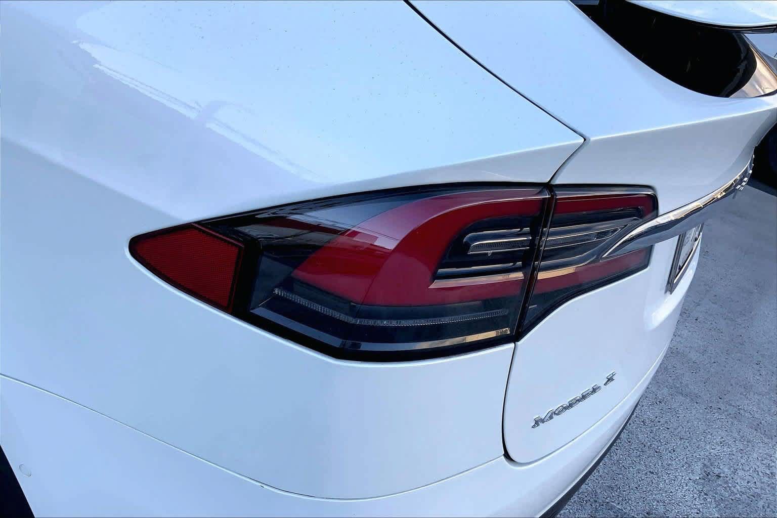Used 2018 Tesla Model X 75D AWD/4WD image 31
