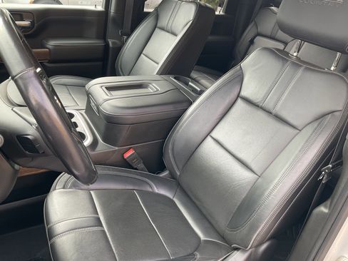 Used 2021 Chevrolet Silverado 2500 High Country w/ Z71 Off-Road Package image 33