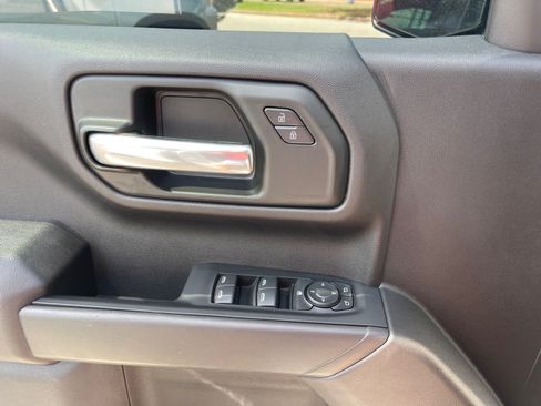 Used 2024 Chevrolet Silverado 1500 Custom AWD/4WD image 8
