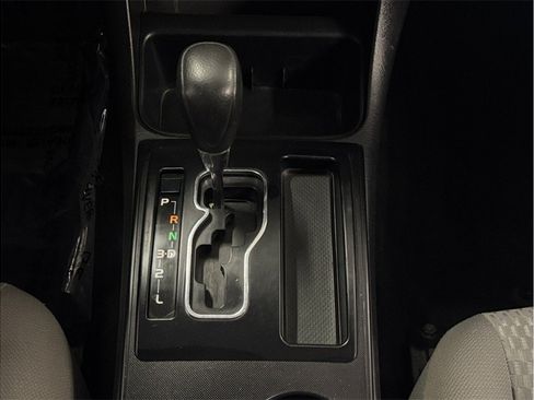 Used 2014 Toyota Tacoma 2WD Double Cab w/ Convenience Package image 11