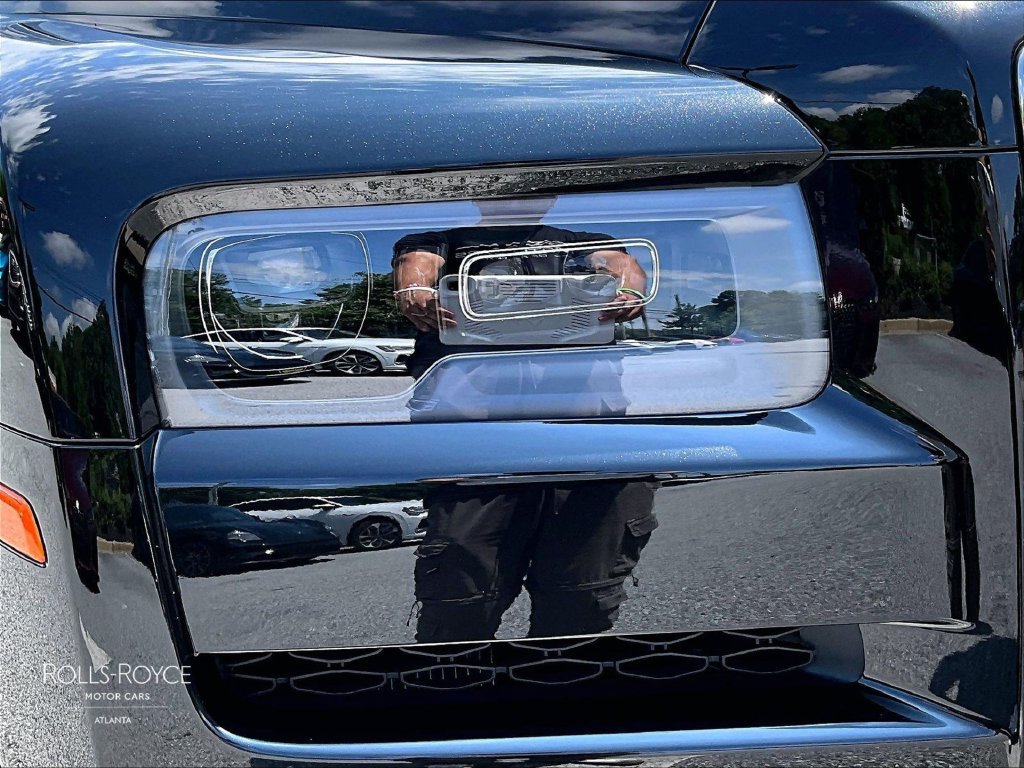 Certified 2023 Rolls-Royce Cullinan AWD/4WD image 26