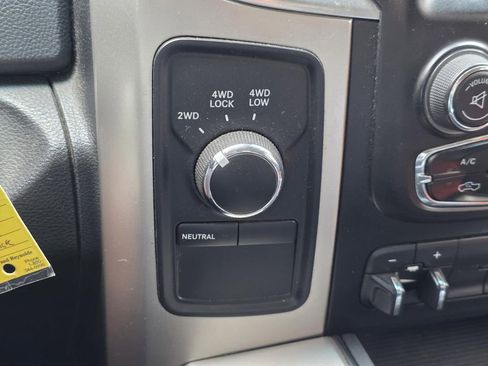 Used 2018 RAM 3500 SLT w/ Luxury Group image 23