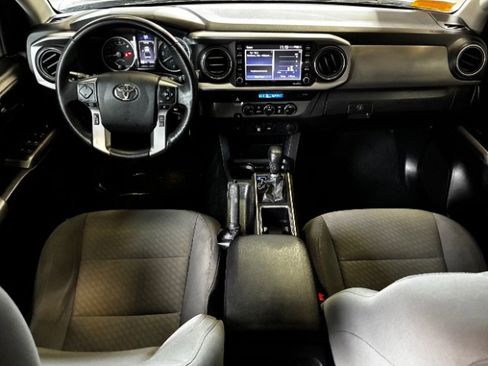 Used 2021 Toyota Tacoma SR5 image 18