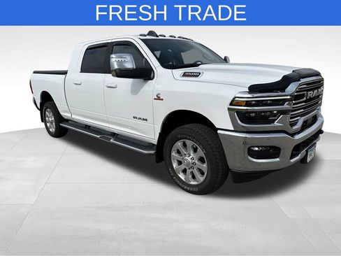 Used 2026 RAM 3500 Laramie AWD/4WD image 1