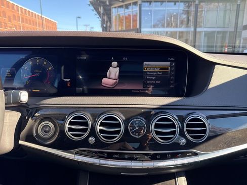 Certified 2020 Mercedes-Benz S 560 4MATIC Sedan image 35