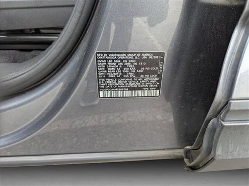 Used 2021 Volkswagen Atlas S image 30