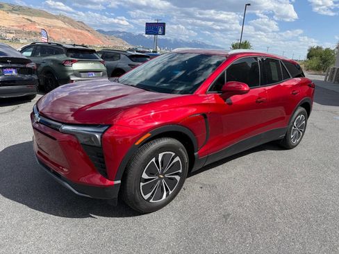 Used 2024 Chevrolet Blazer EV LT AWD/4WD image 2