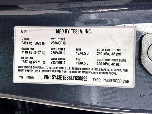 Used 2020 Tesla Model 3 Long Range image 31