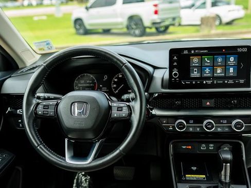 Used 2024 Honda CR-V EX-L image 6