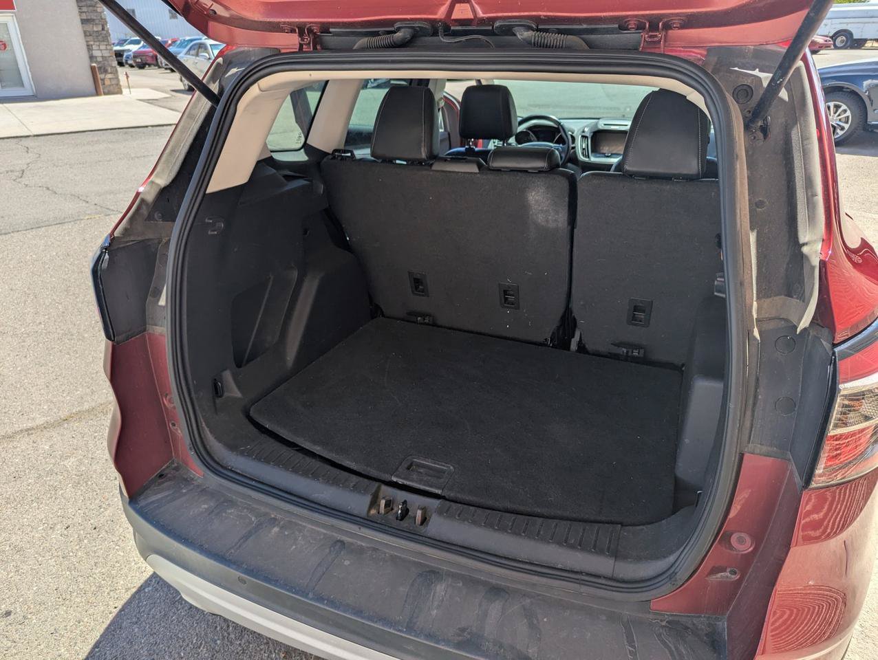 Used 2017 Ford Escape SE w/ SE Leather Comfort Package AWD/4WD image 24