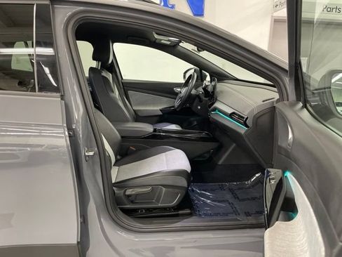 Certified 2023 Volkswagen ID.4 Pro RWD image 11