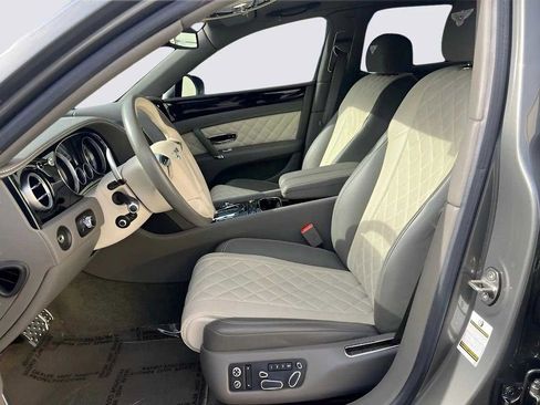 Used 2018 Bentley Flying Spur S V8 image 27