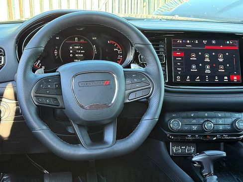 Used 2025 Dodge Durango R/T w/ Blacktop Package image 29