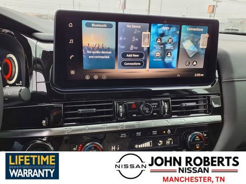 New 2026 Nissan Pathfinder SL image 5