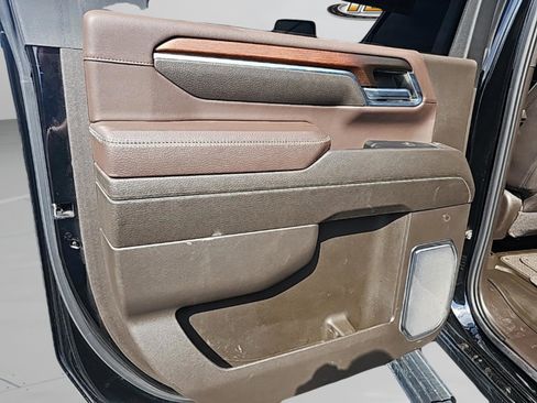 Used 2024 GMC Sierra 3500 Denali w/ Denali Reserve Package image 26