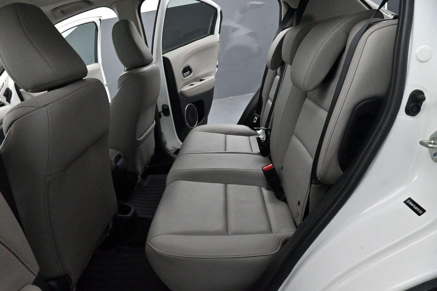 Used 2018 Honda HR-V EX-L image 27