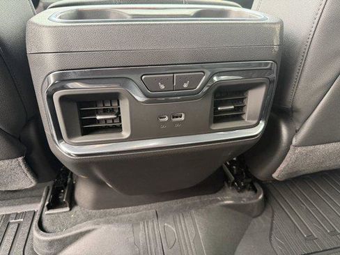 New 2026 GMC Sierra 1500 SLT w/ SLT Premium Package image 15