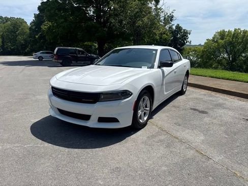 Used 2023 Dodge Charger SXT w/ Cold Weather Package RWD image 3