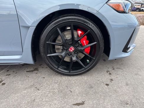 Used 2025 Honda Civic Type R image 12