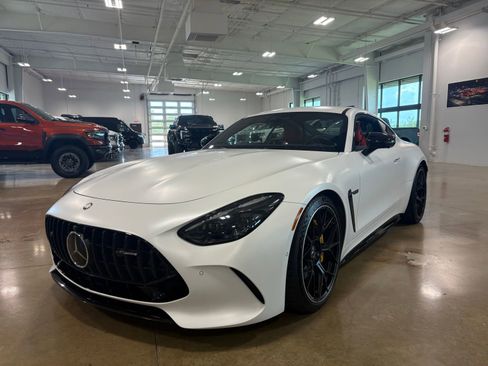 Used 2024 Mercedes-Benz AMG GT 55 image 3