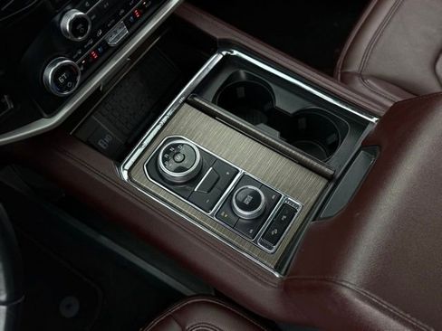 Certified 2024 Ford Expedition Max Limited image 33