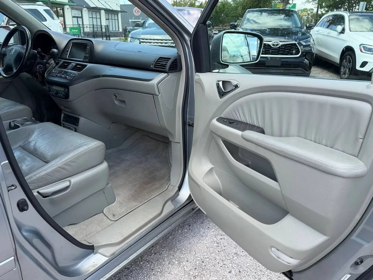 Used 2006 Honda Odyssey Touring image 16